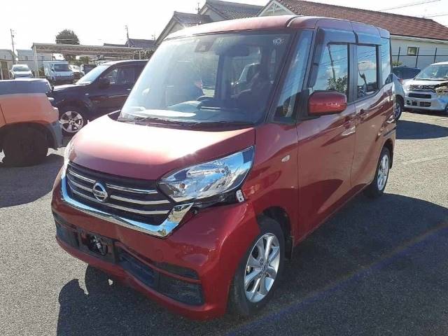 75076 NISSAN DAYZ ROOX B21A 2019 г. (CAA Chubu)